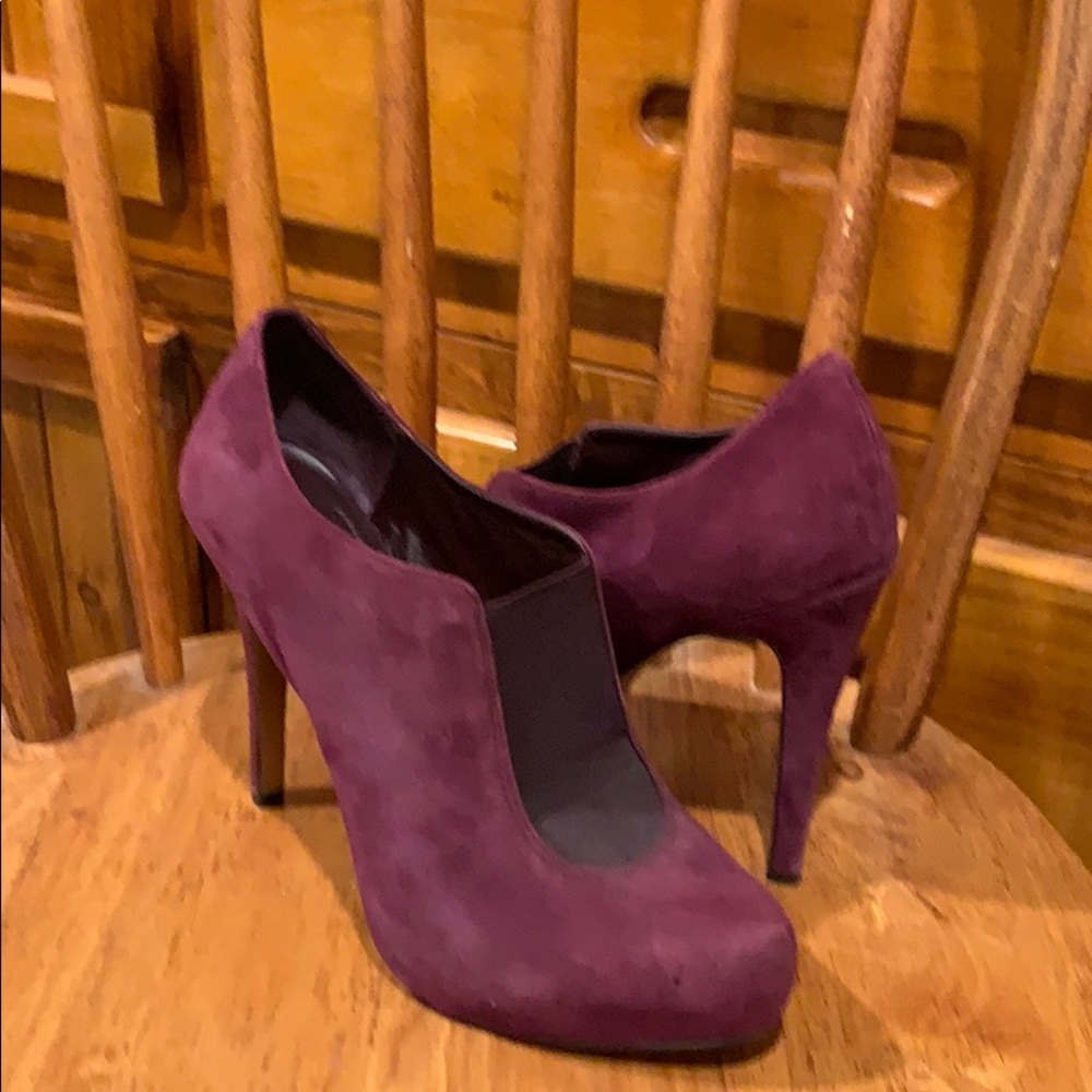 Gorgeous BCBG 👠